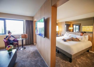 هتل پولمان بردیوکس لاک