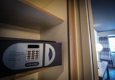 هتل پولمان بردیوکس لاک