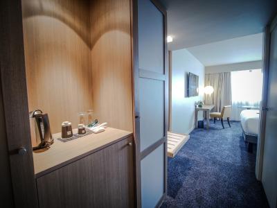 هتل پولمان بردیوکس لاک