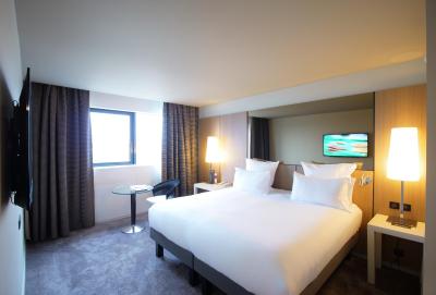 هتل پولمان بردیوکس لاک