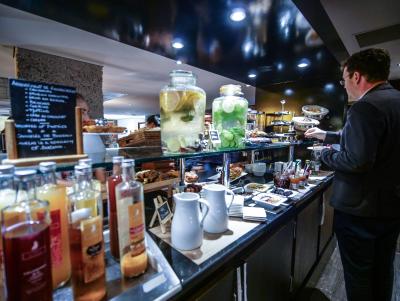 هتل پولمان بردیوکس لاک