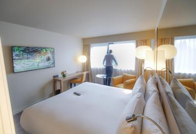 هتل پولمان بردیوکس لاک