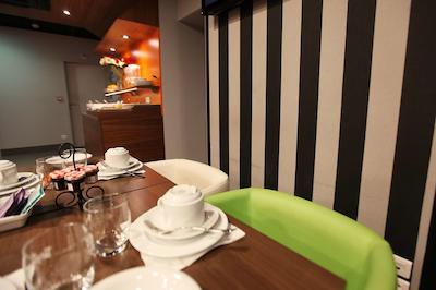 بست وسترن هتل د پاریز