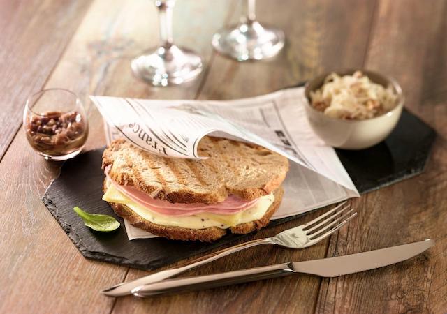 آیبیس پاریس تولبیاک هتل