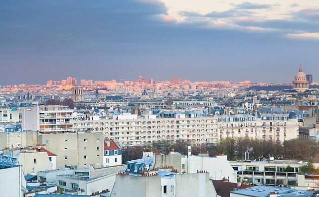 سنترال پاریز