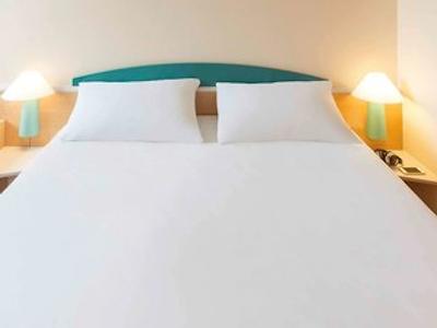 هتل ایبیز مارسیل بنوین کالانکز پلاجز