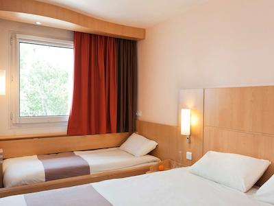 هتل ایبیز مارسیل بنوین کالانکز پلاجز