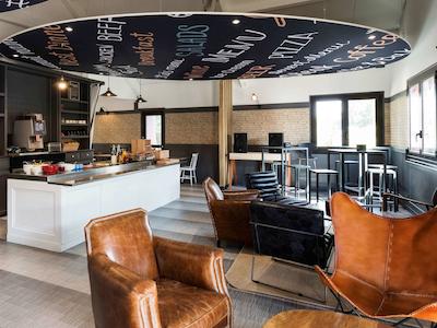 هتل ایبیز بردیوکس ارپرت