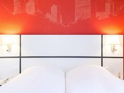 ایبیز استیلز استراسبورگ سنتر گار