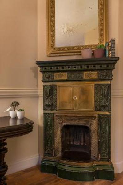 د لا پرت دری