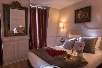 د لا پرت دری