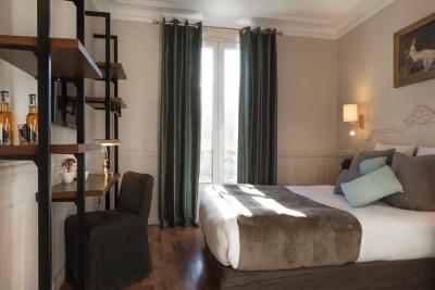 د لا پرت دری