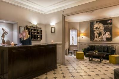 د لا پرت دری