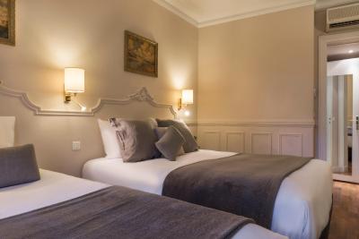 د لا پرت دری