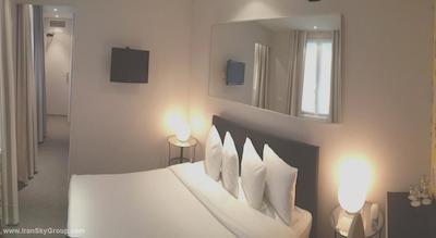 29 لپیک مونمارتر