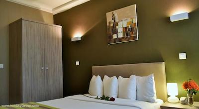 29 لپیک مونمارتر