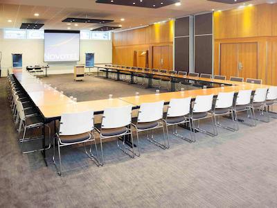 نووتل پاریس پورت دورلینز