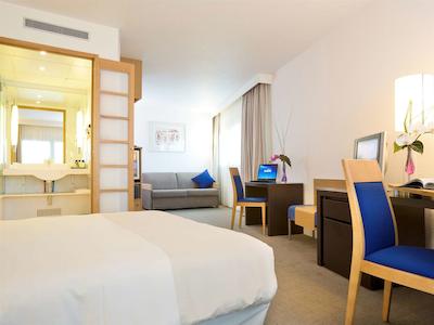 نووتل پاریس پورت دورلینز