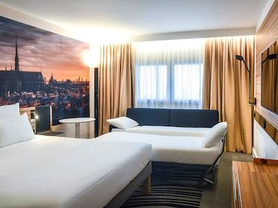 نووتل پاریس پورت دورلینز