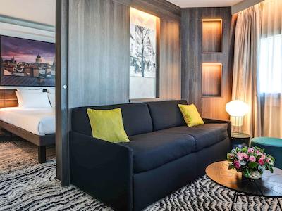 نووتل پاریس پورت دورلینز