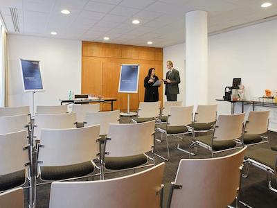 نووتل پاریس پورت دورلینز