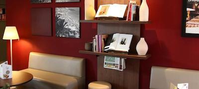 کمپانیل نیس آیرپرت