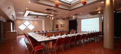 کمپانیل نیس آیرپرت