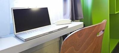 کمپانیل نیس آیرپرت