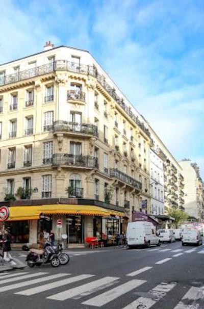 بست وسترن آلیزه مونمارتر