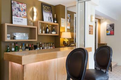 هتل د اُریجینالز د لا تور ماج ردز