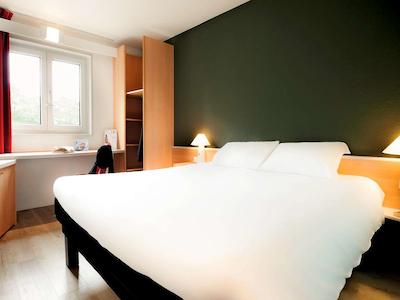 هتل ایبیز کویمپر