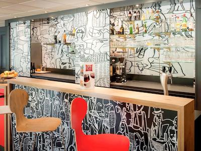 هتل ایبیز کویمپر