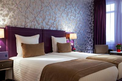 تیم هتل اپرا بلانچ فونتین