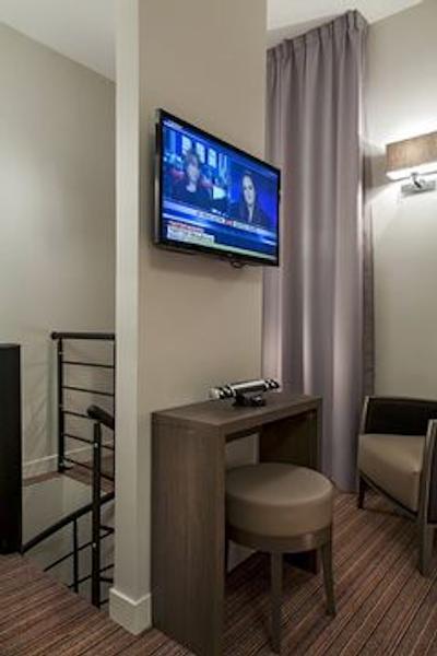 تیم هتل اپرا بلانچ فونتین