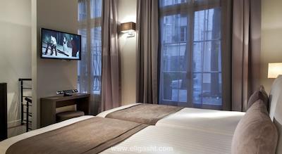 تیم هتل اپرا بلانچ فونتین