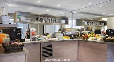 تیم هتل اپرا بلانچ فونتین