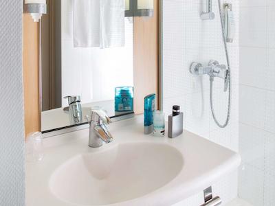 هتل ایبیز لین جرلاند موسی دز کنفلونسز