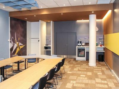 هتل ایبیز لین جرلاند موسی دز کنفلونسز