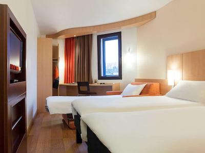 هتل ایبیز لین جرلاند موسی دز کنفلونسز