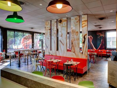 هتل ایبیز لین جرلاند موسی دز کنفلونسز