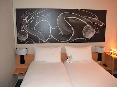 هتل ایبیز ریمز سنتر