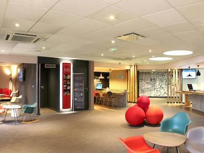 هتل ایبیز پویتیرز سود