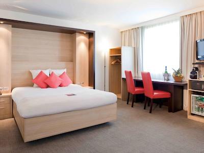 نووتل پاریس 17ام