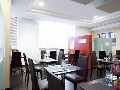 نووتل پاریس 17ام