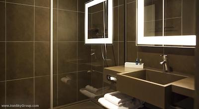 نووتل پاریس 17ام