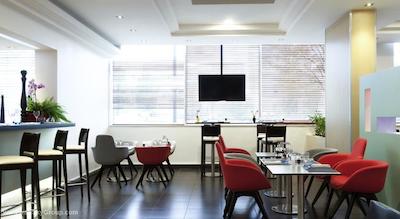 نووتل پاریس 17ام