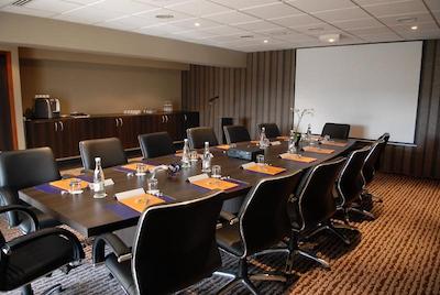 کیریاد پرستیج منتپلیر اوست-کرویکس دارجنت