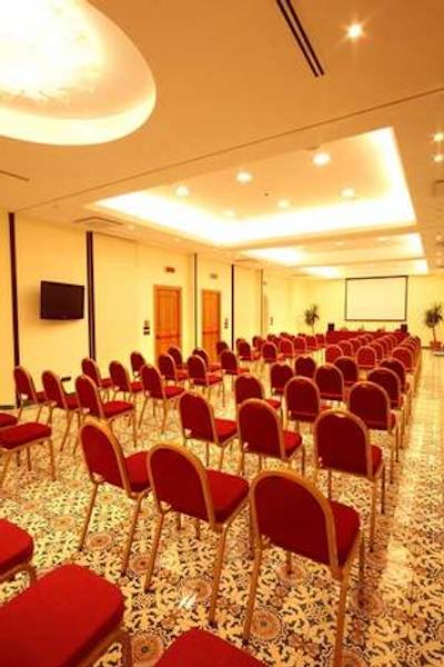 هتل هرمیتاج اند پارک ترم