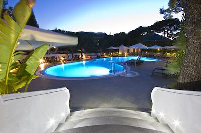 هتل هرمیتاج اند پارک ترم