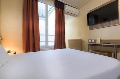 هتل د فرانس کوارتیر لاتین